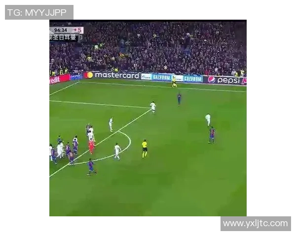 足球明星妻子美丽头像大集合展现她们的魅力与风采