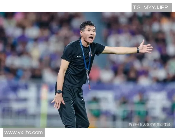 足球明星理发新造型曝光引发球迷热议时尚潮流再掀波澜